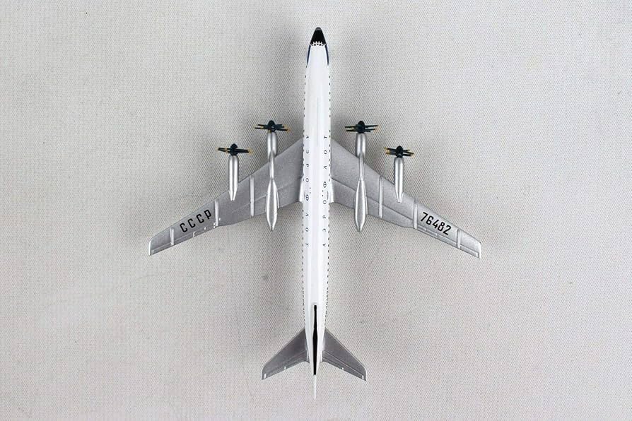 航空機・ヘリコプター Herpa Interflug Tupolev 134A 1/500 Herpa Interflug Tupolev 134A 1/500 Herpa Wings 1:500 Air